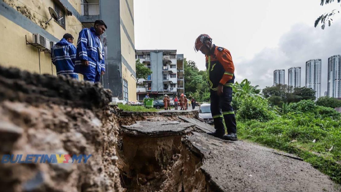 Runtuhan cerun: JMG guna dron pantau keadaan tanah di bahagian atas