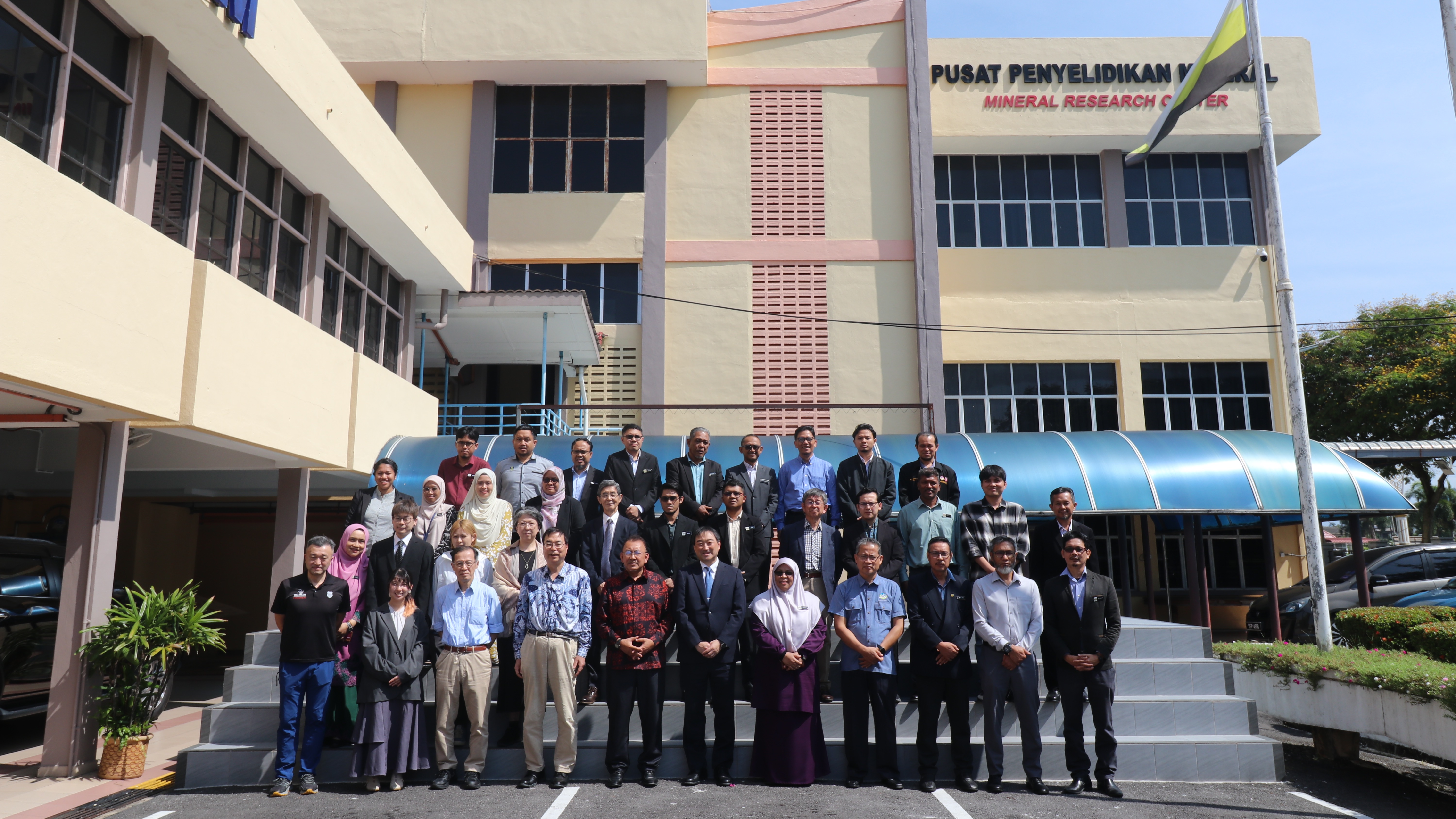 Seminar Projek Pembangunan Kapasiti Untuk Pembangunan Rantaian Nilai di dalam Sektor Perlombongan